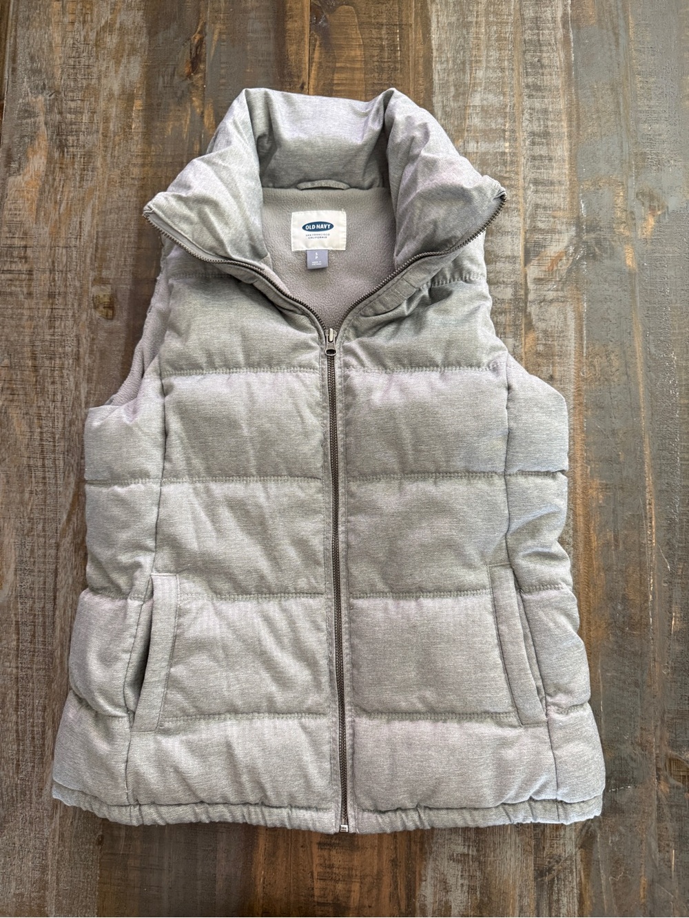 Old Navy Heather Gray Quilted Hooded Vest